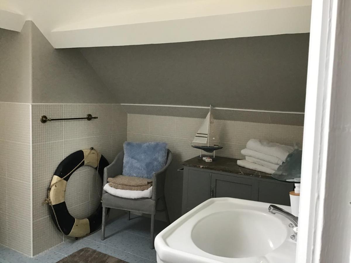 Le Bourg Bed & Breakfast Asnieres-en-Bessin Eksteriør bilde