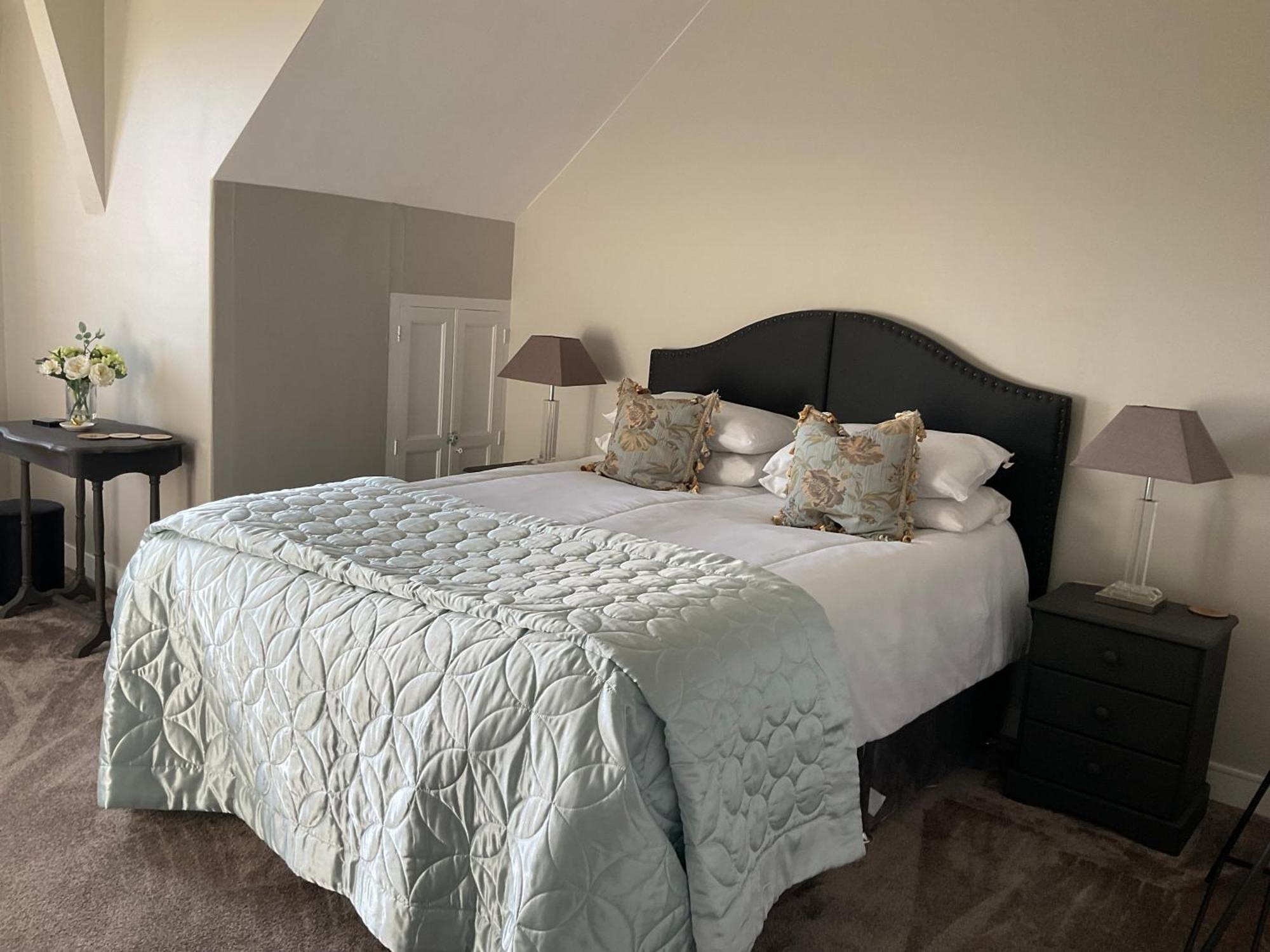 Le Bourg Bed & Breakfast Asnieres-en-Bessin Eksteriør bilde